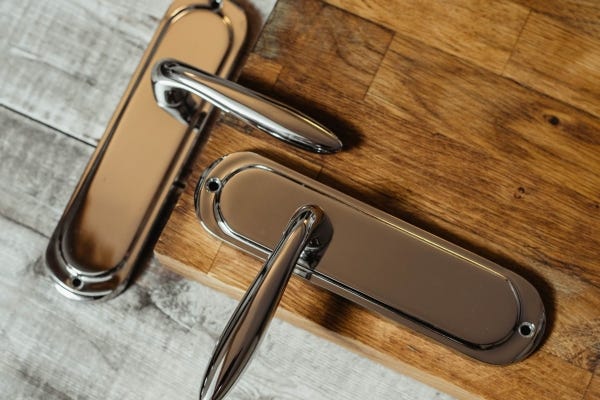 How To Choose The Right Door Handle For Your Home